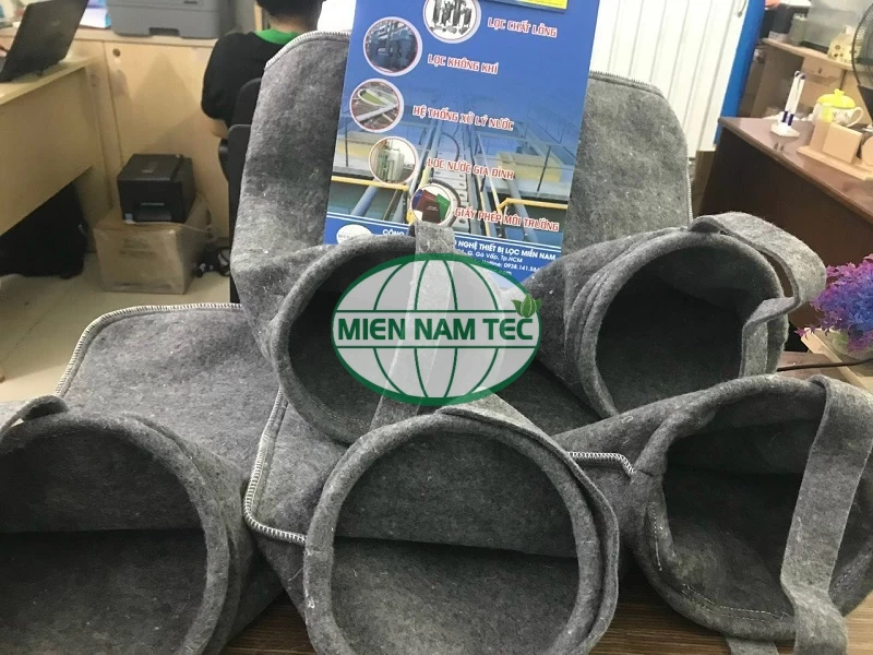 TÚI LỌC TÁCH DẦU KHỎI NƯỚC