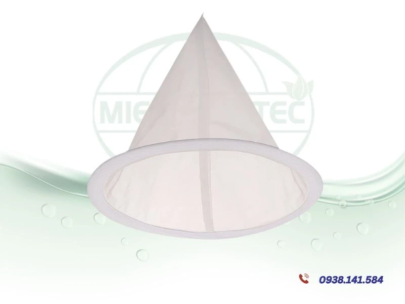 Tại sao cần lọc mật ong?