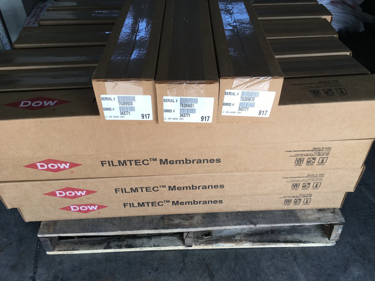 Lô màng lọc LC HR 4040 tại Công Nghệ Thiết Bị Lọc Miền Nam 