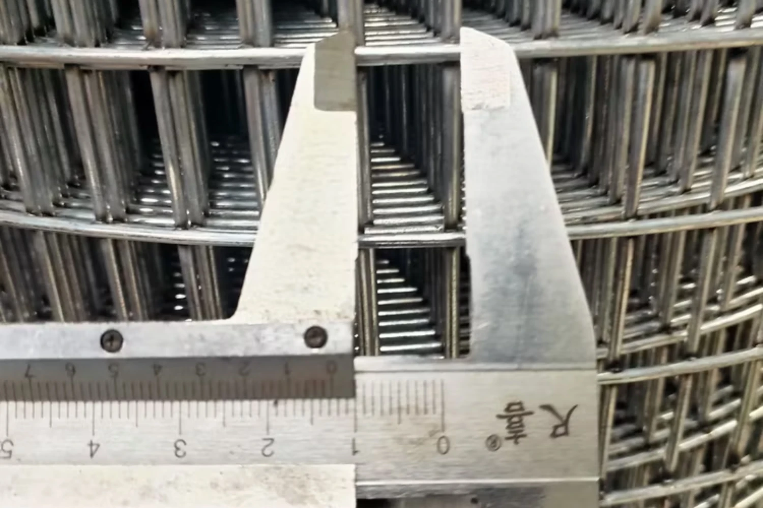 Lưới hàn inox 316