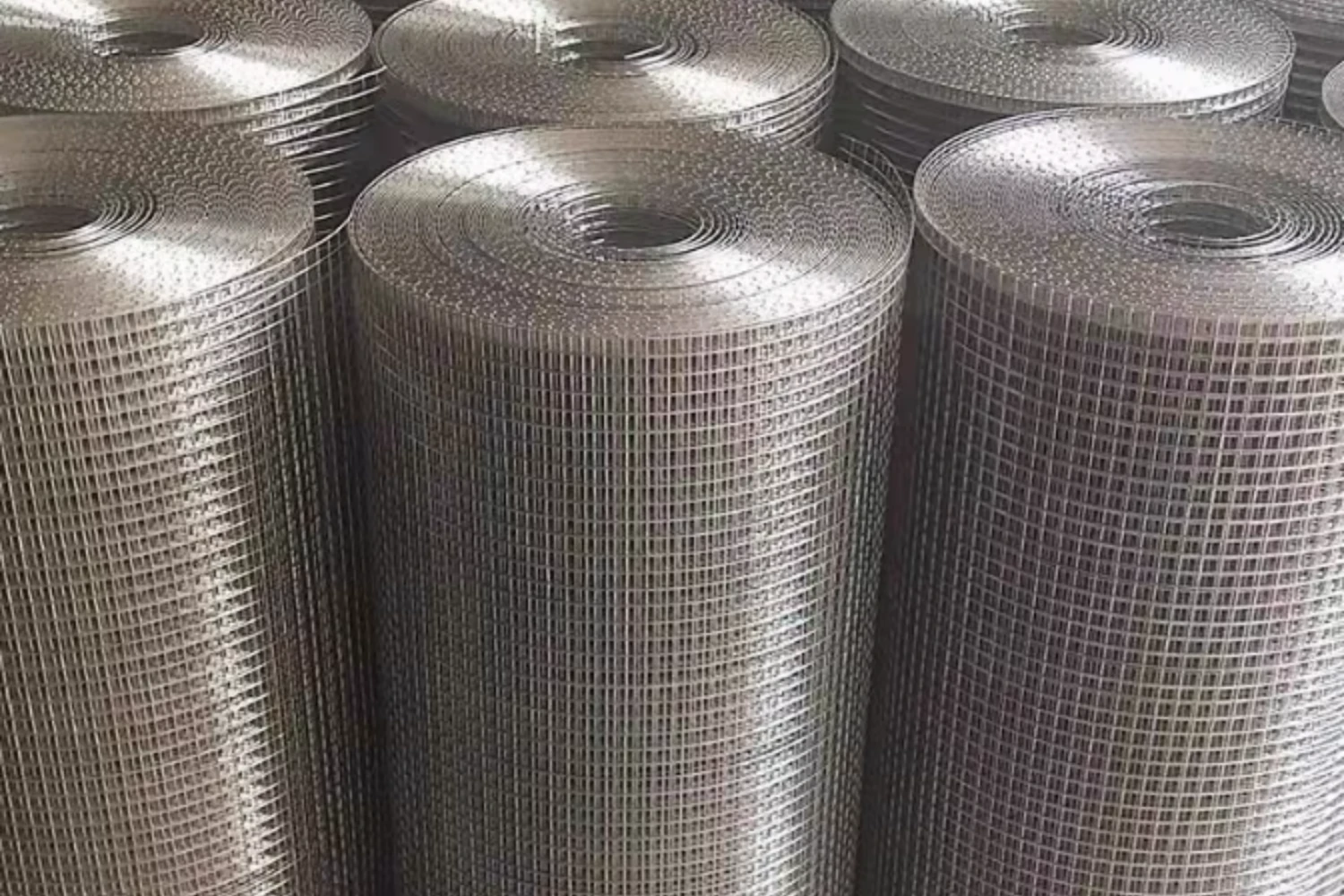 Lưới inox hàn ô vuông