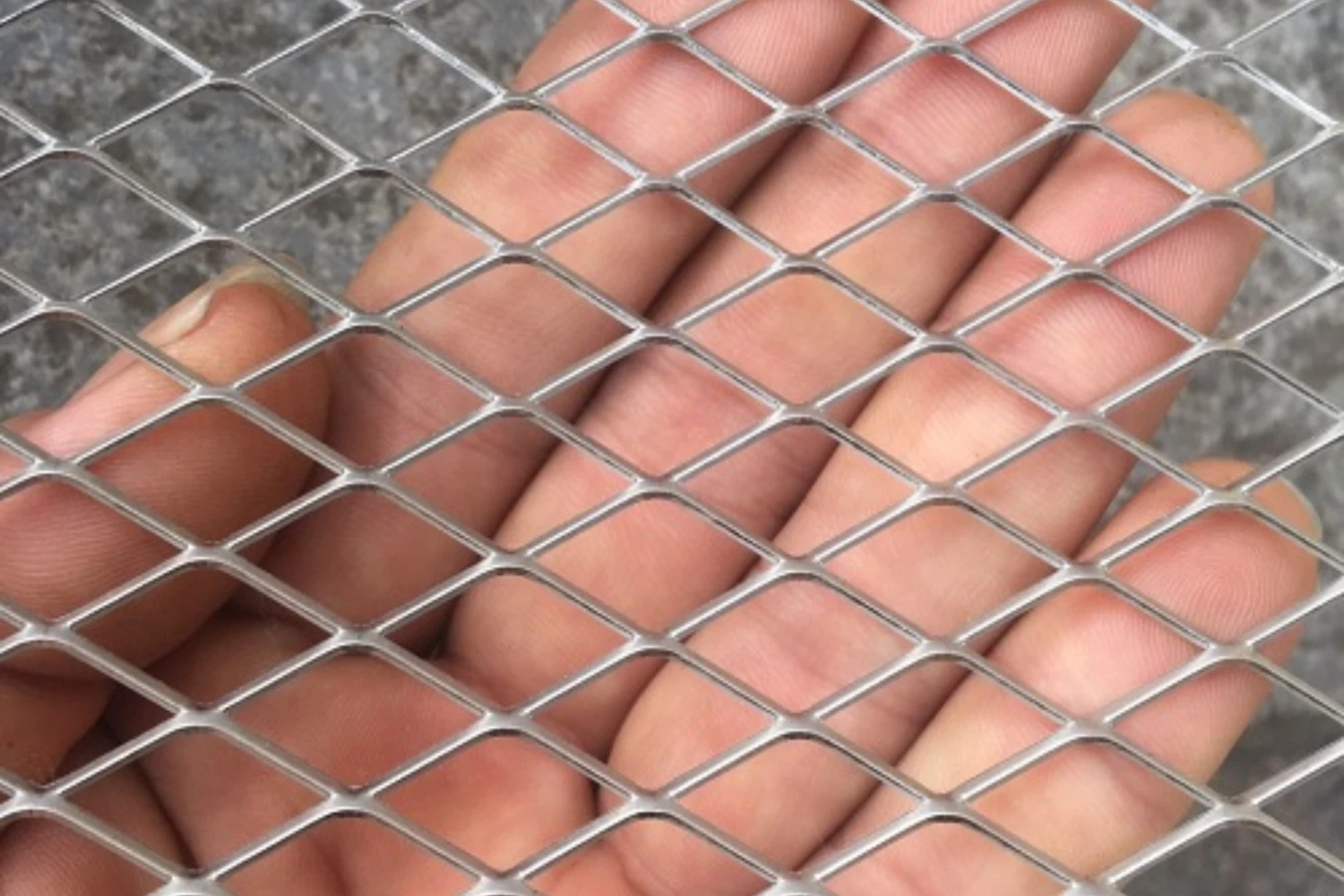 Lưới mắt cáo inox
