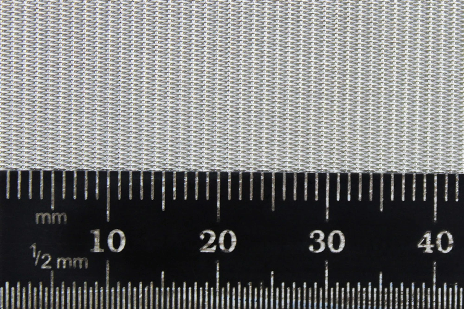 Lưới inox chịu lực cao 50-250 mesh