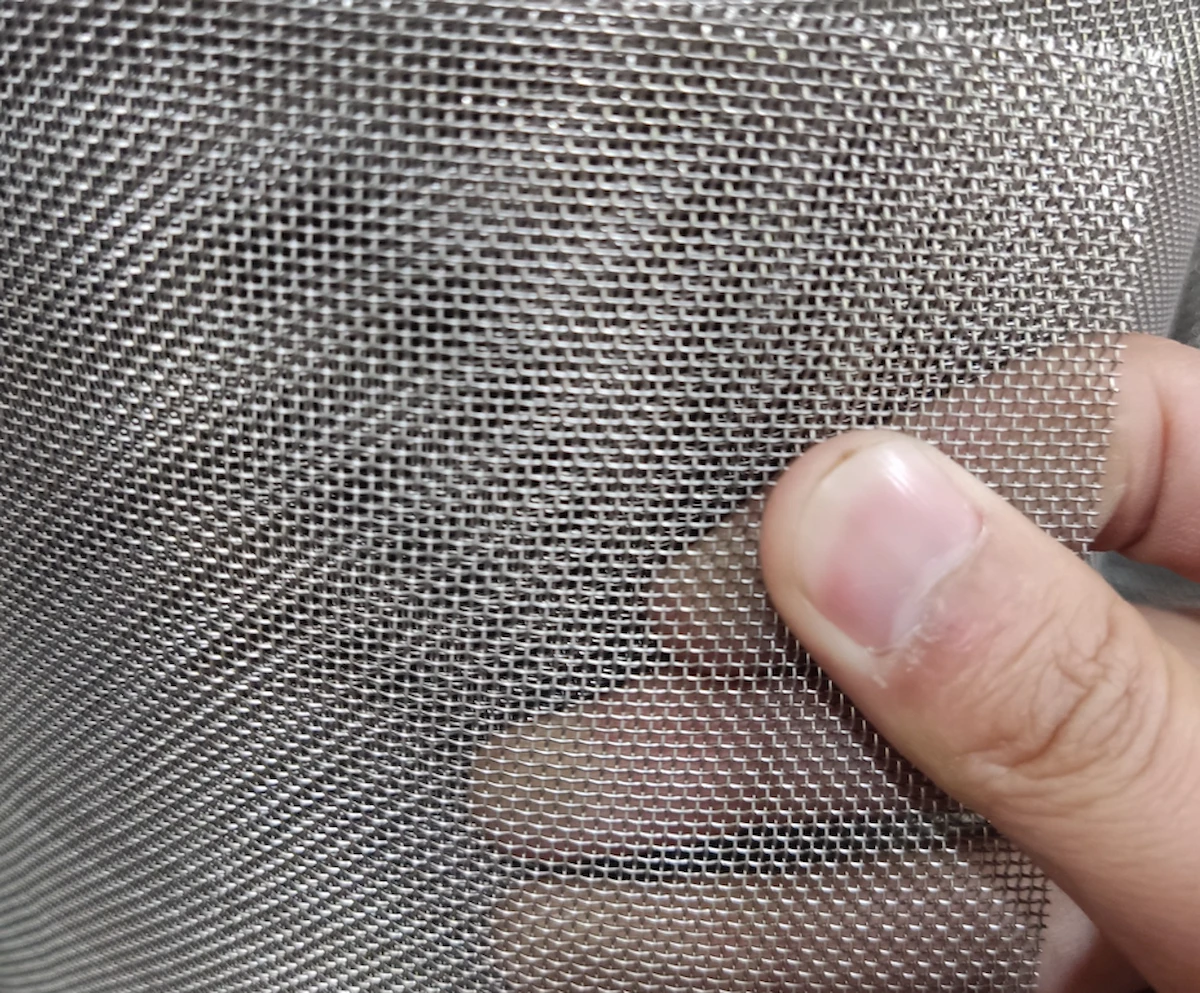 Lưới inox 18 mesh chất liệu 304