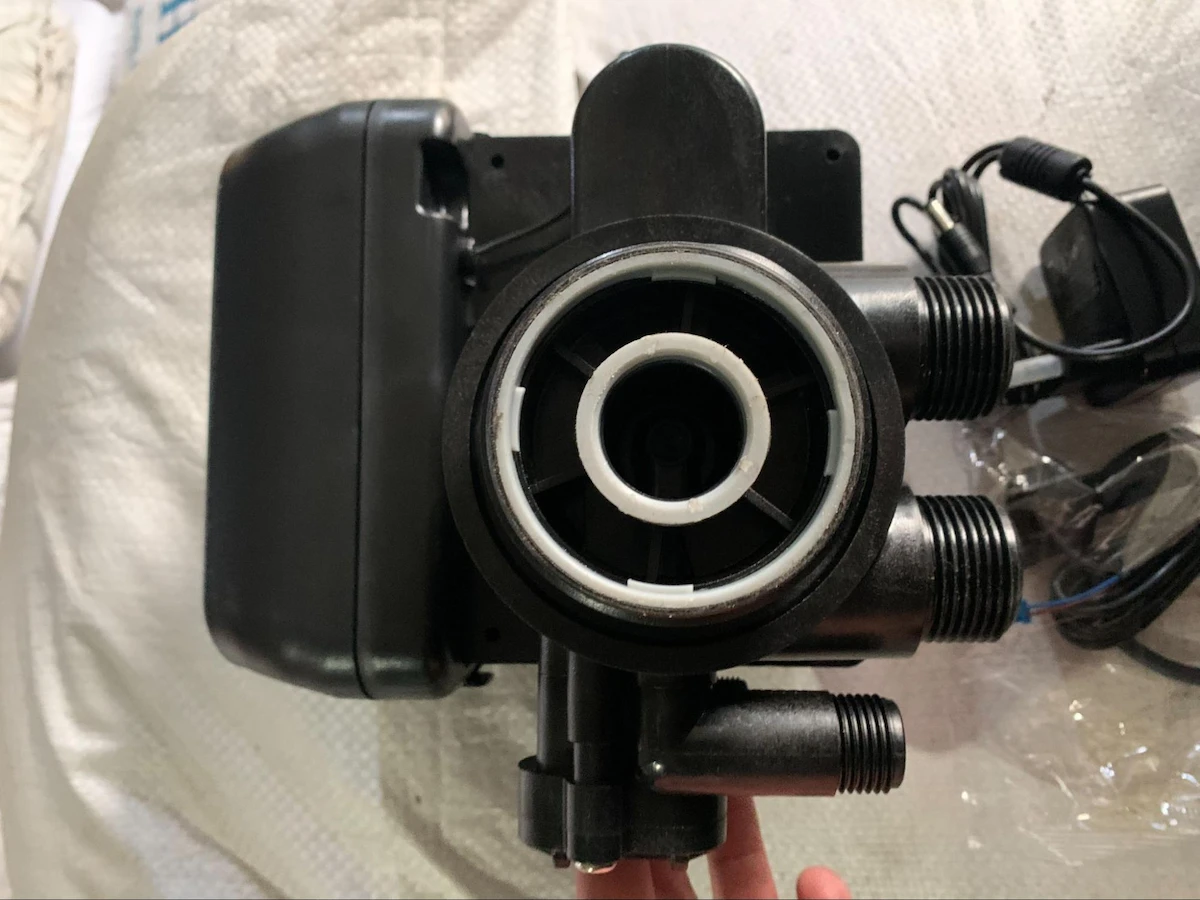 Van Runxin F68P1 sử dụng trong hệ thống công nghiệp