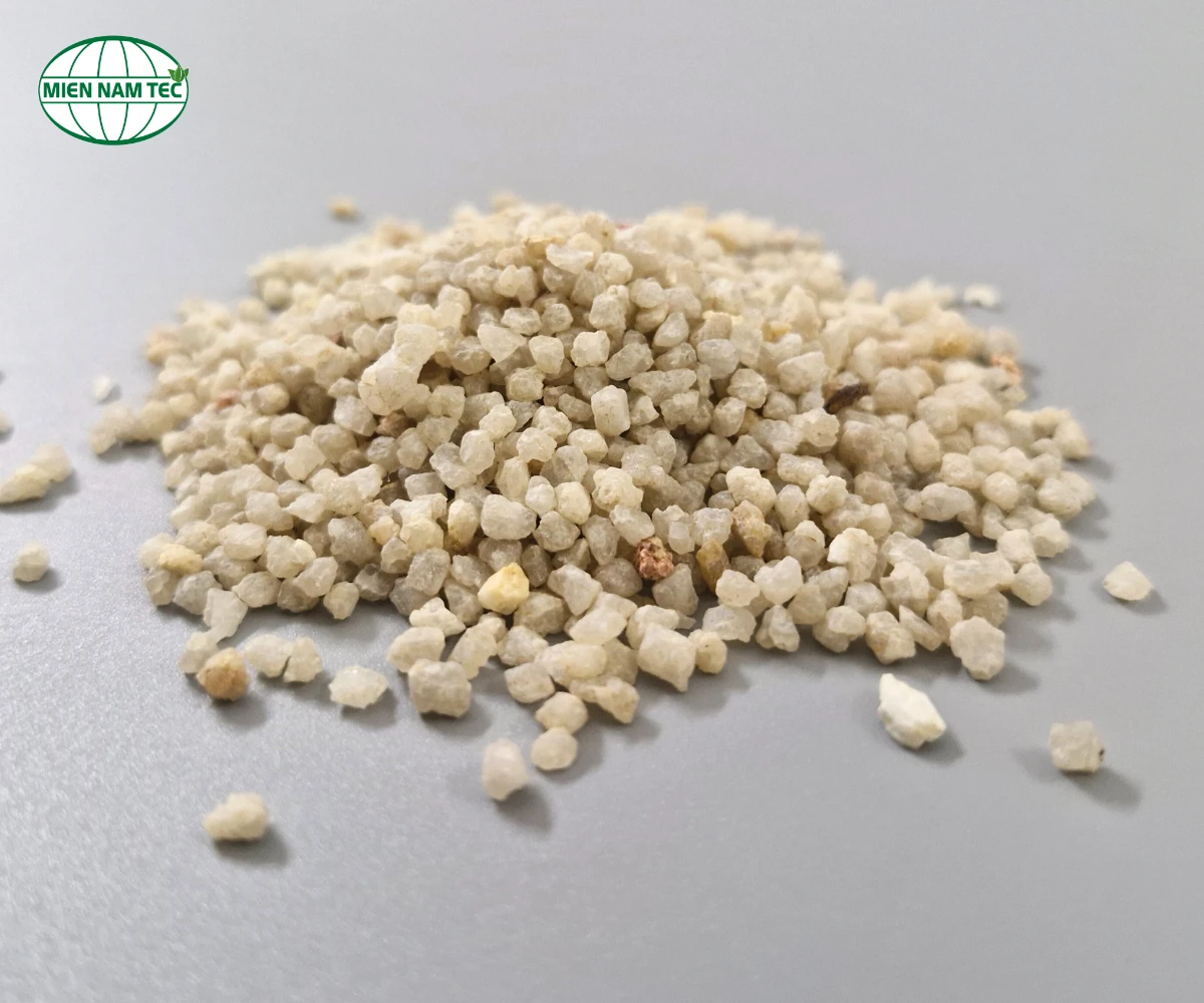 cát thạch anh 2-4mm