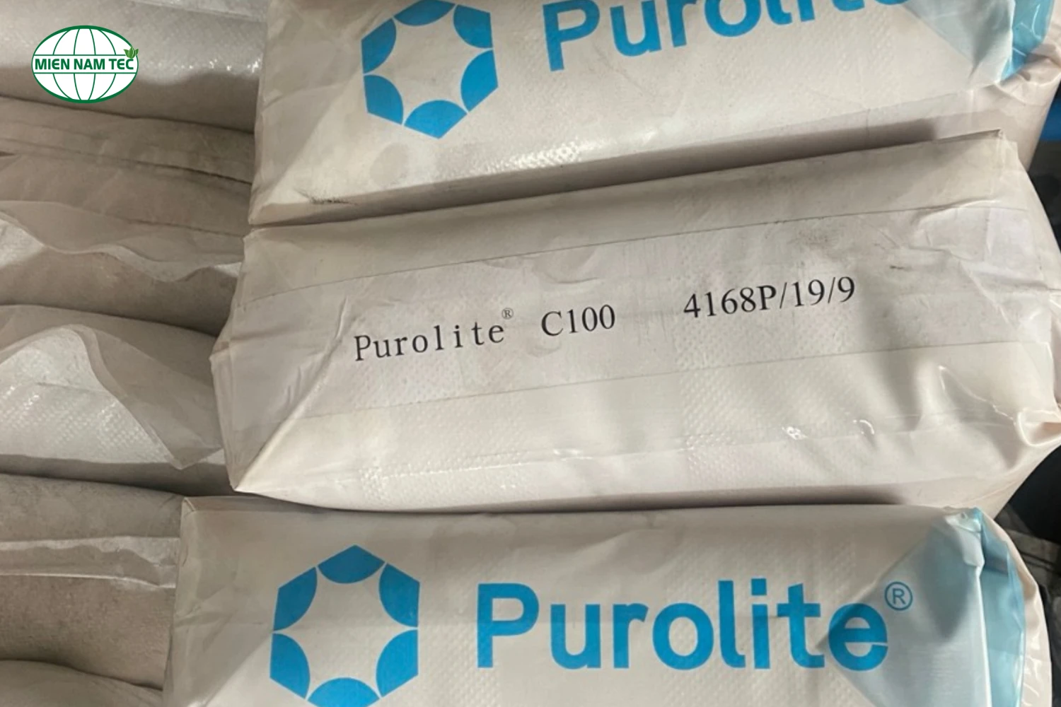 Hạt nhựa trao đổi ion C100 Purolite 