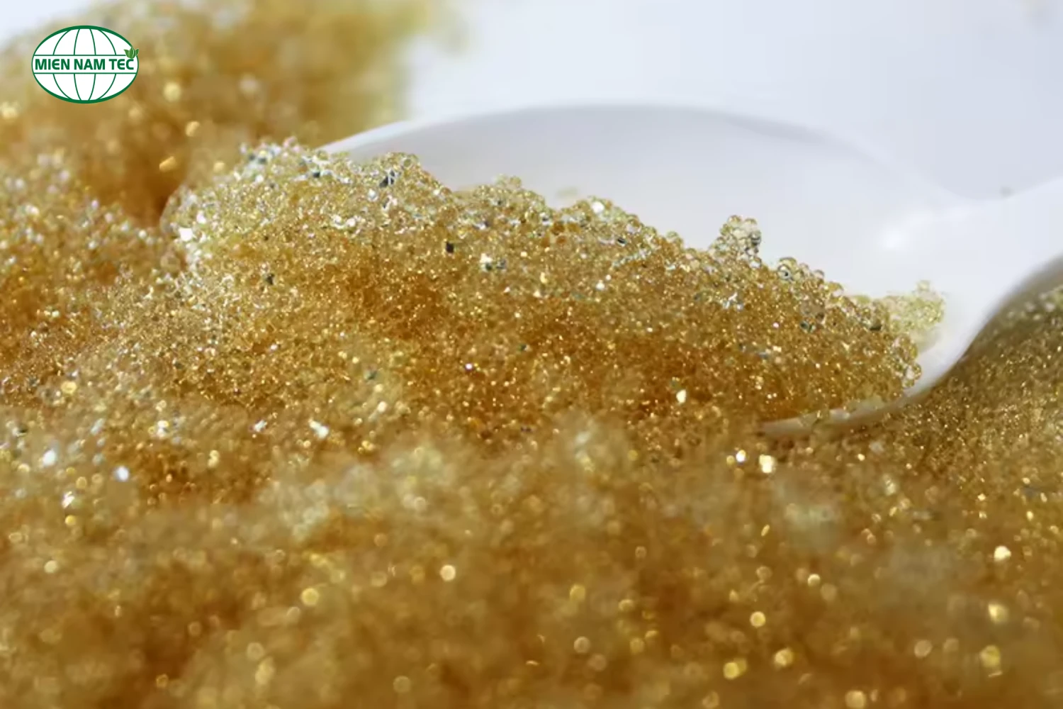 Hạt nhựa Purolite C100E