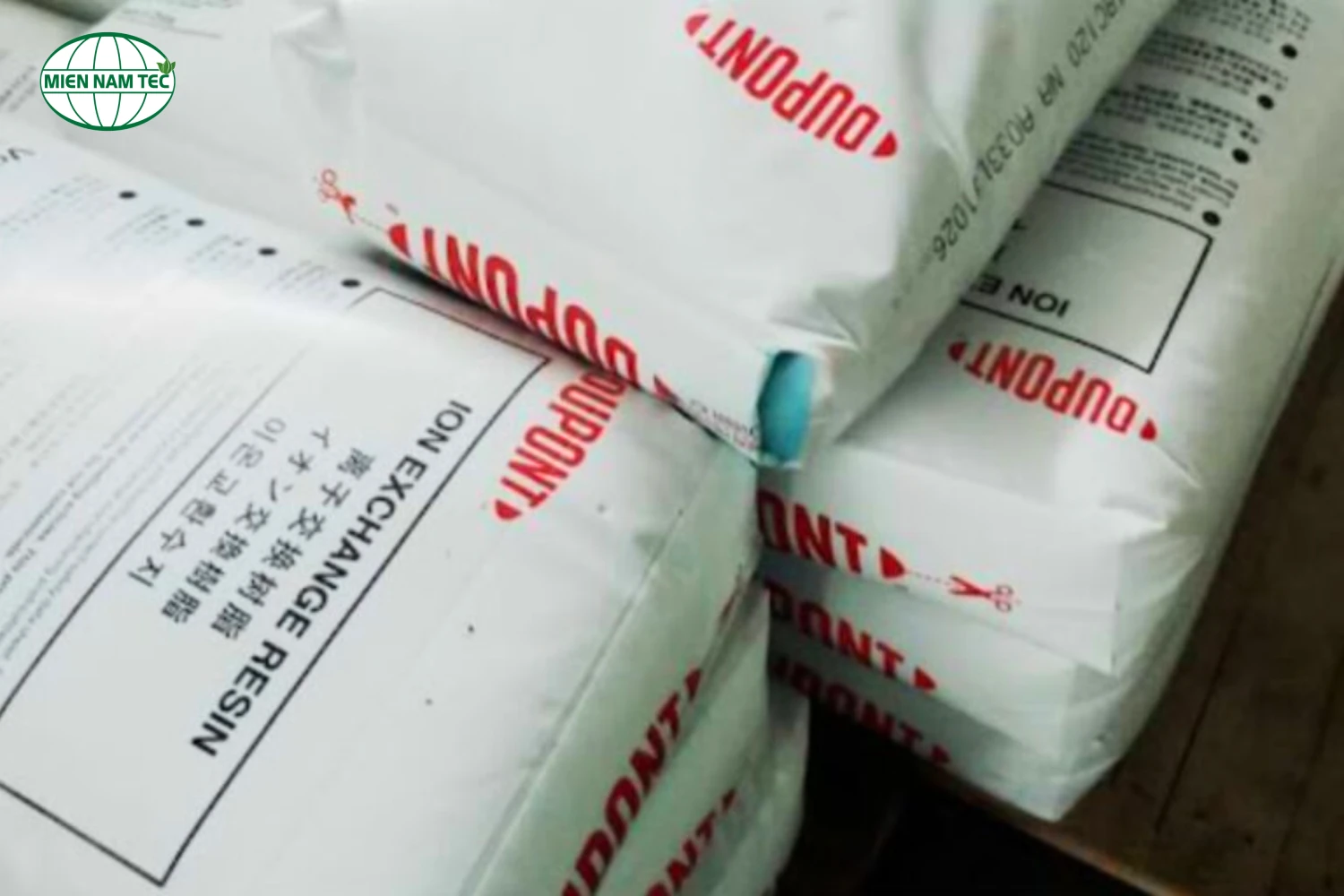 Amberlite IRC 120 Na