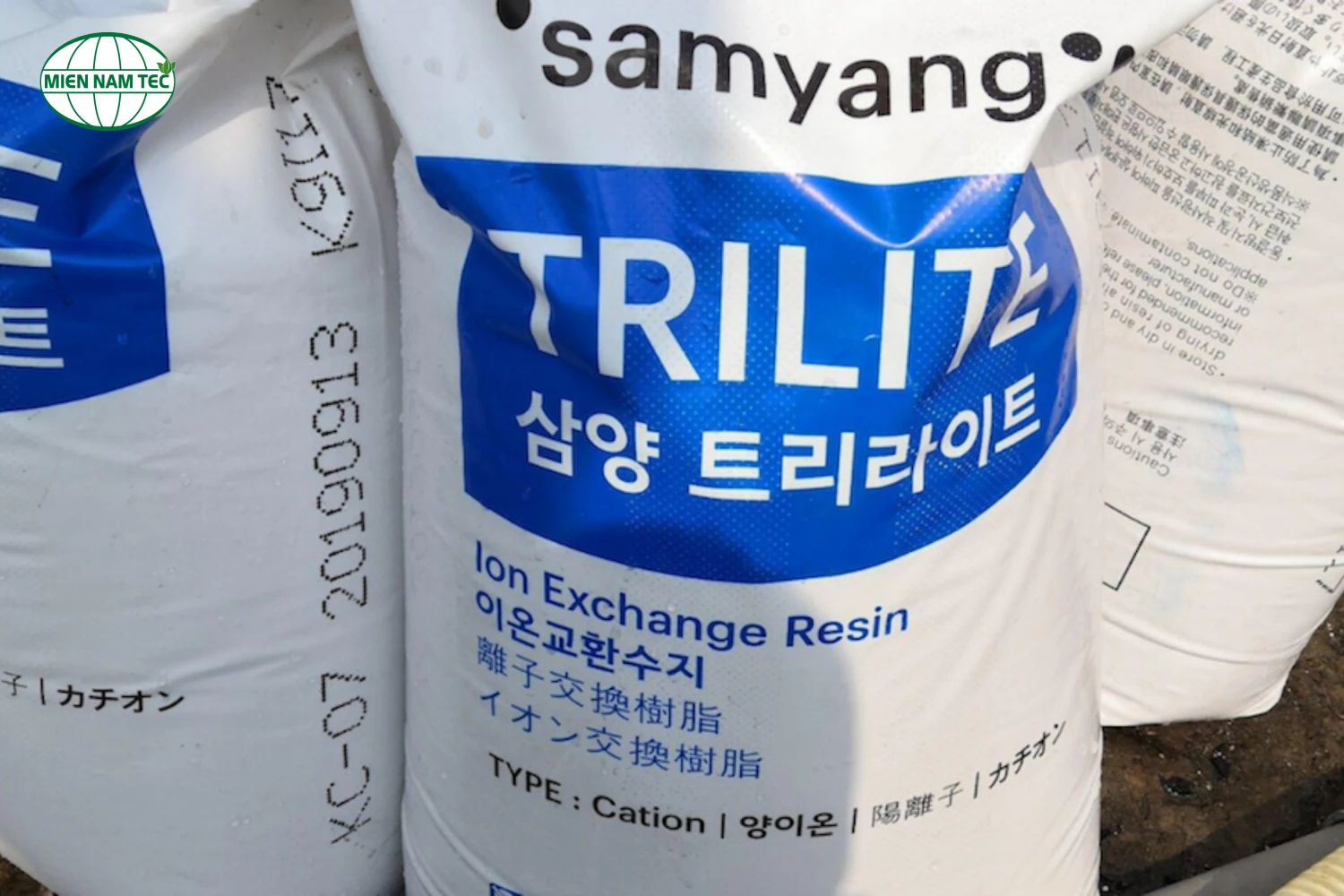 Hạt Nhựa Trao Đổi Ion Trilite KC-07