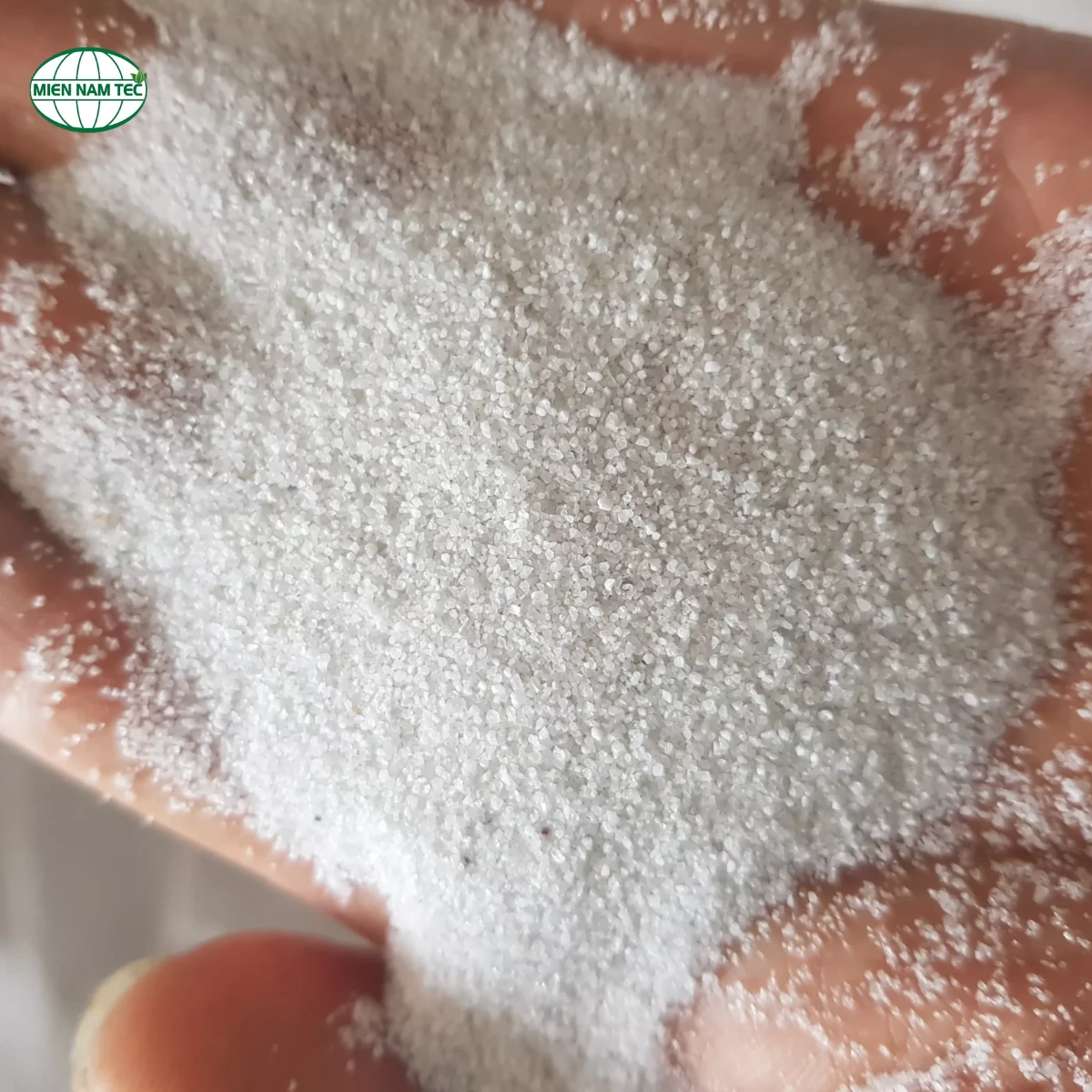 Cát thạch anh trắng là gì?