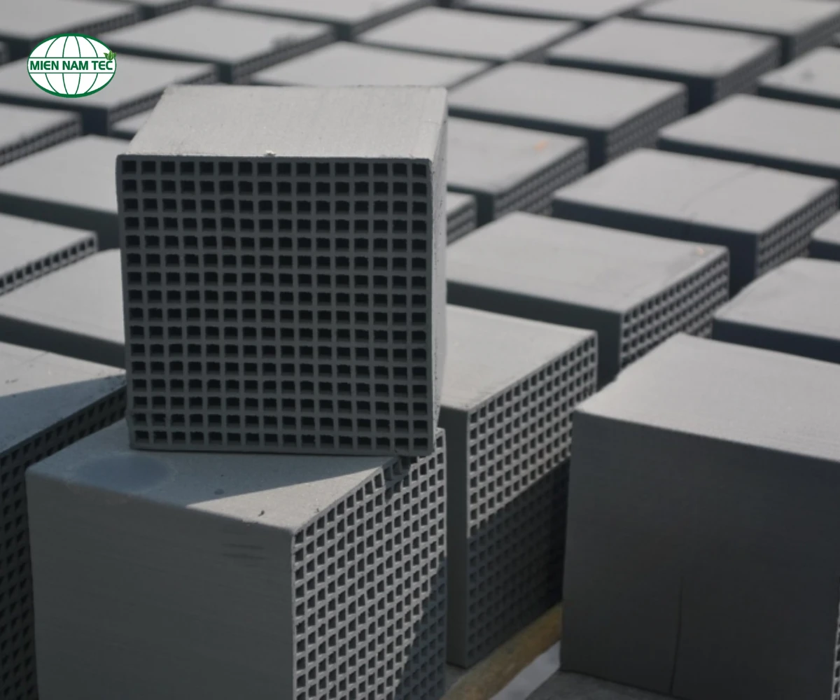 Đơn vị cung cấp than hoạt tính tổ ong uy tín, giá tốt