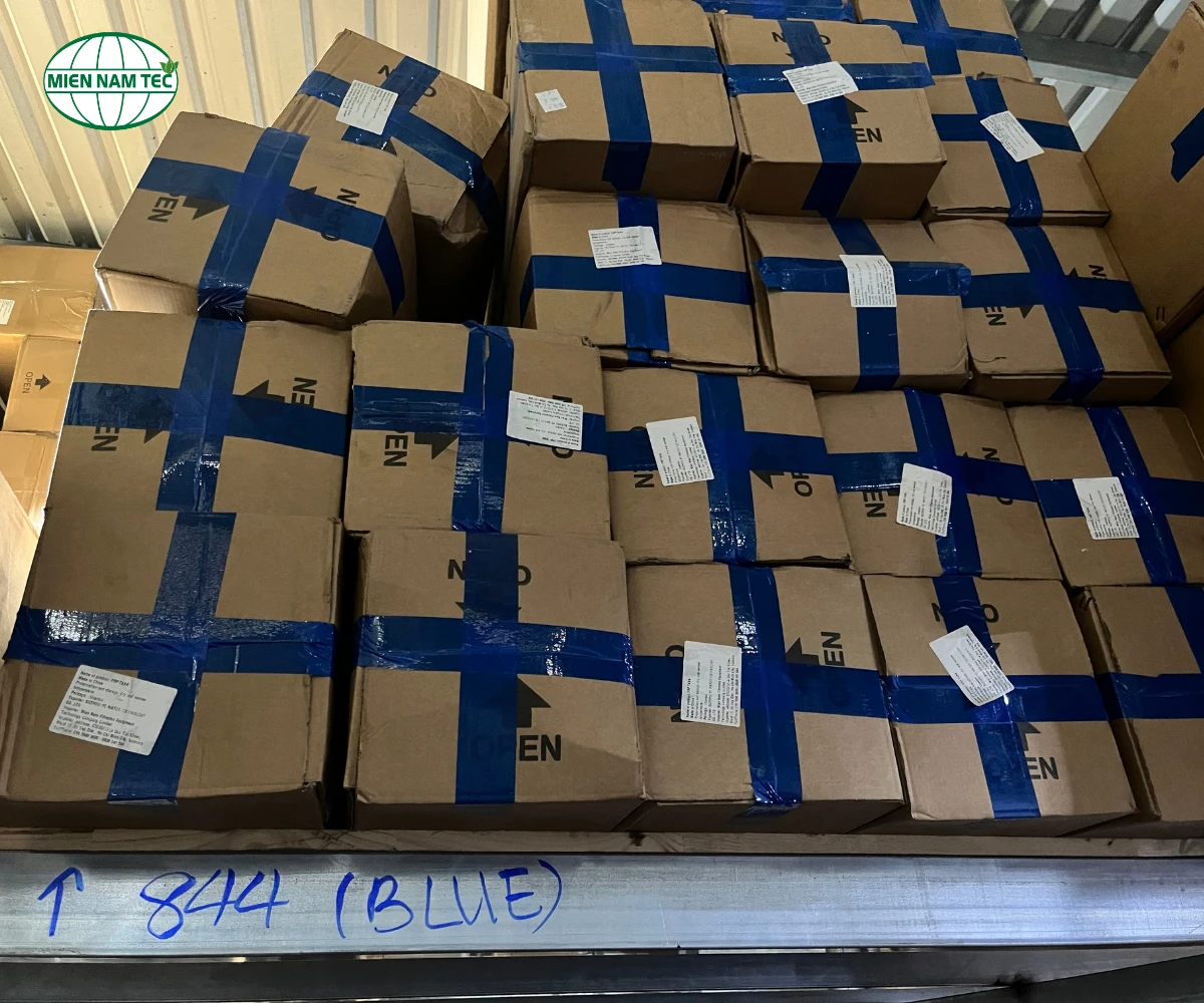 Thông số kỹ thuật của sản phẩm Cột Lọc composite Green Filter 844 