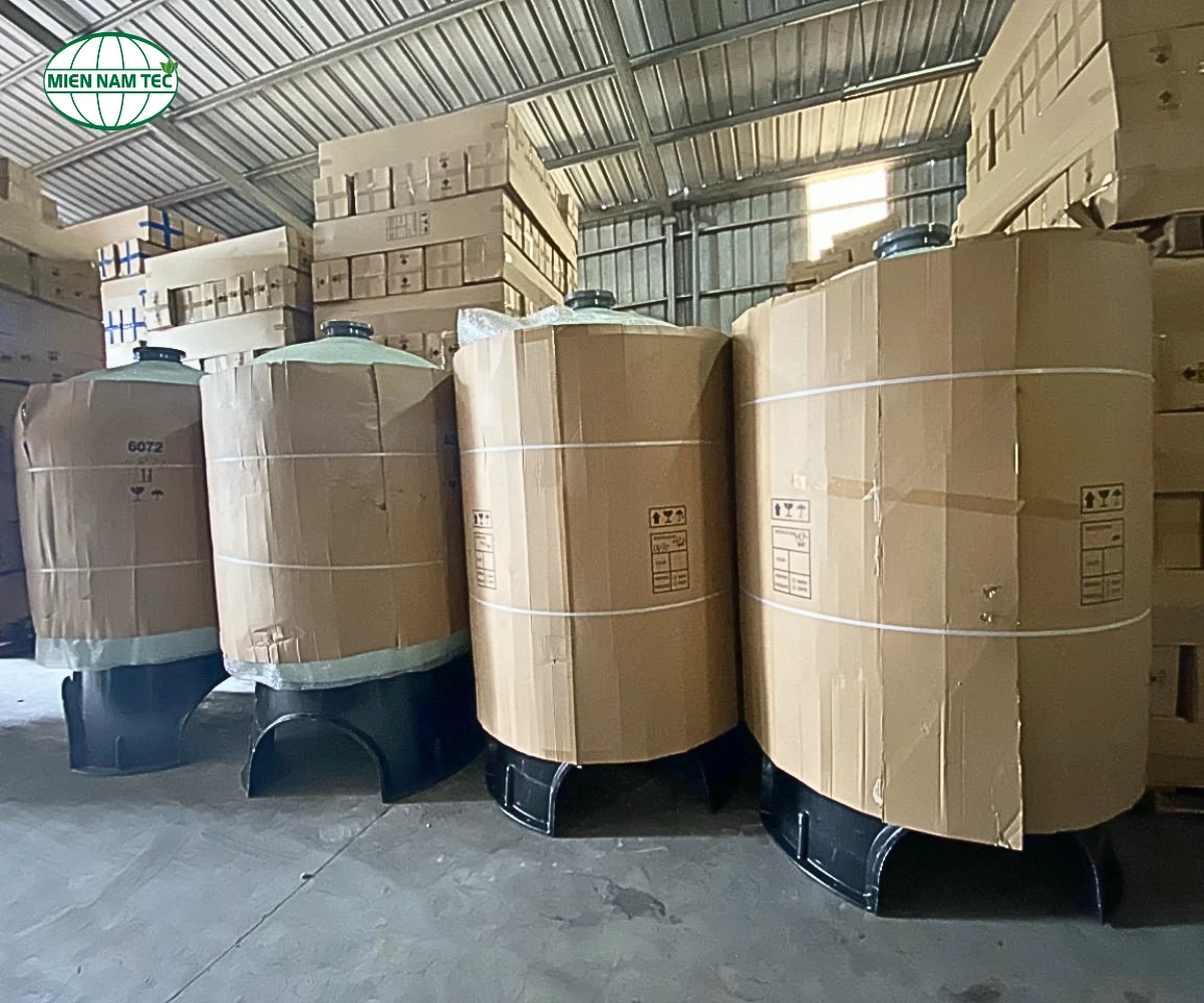 Thông số kỹ thuật cột lọc composite Pentair 4272