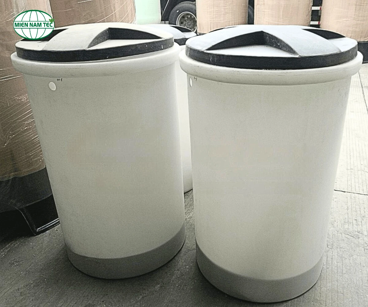 Thùng muối hoàn nguyên 300L là gì?