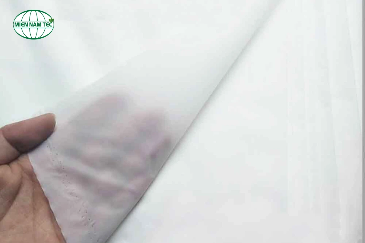 Ứng dụng thực tiễn của giấy lọc trong các ngành công nghiệp