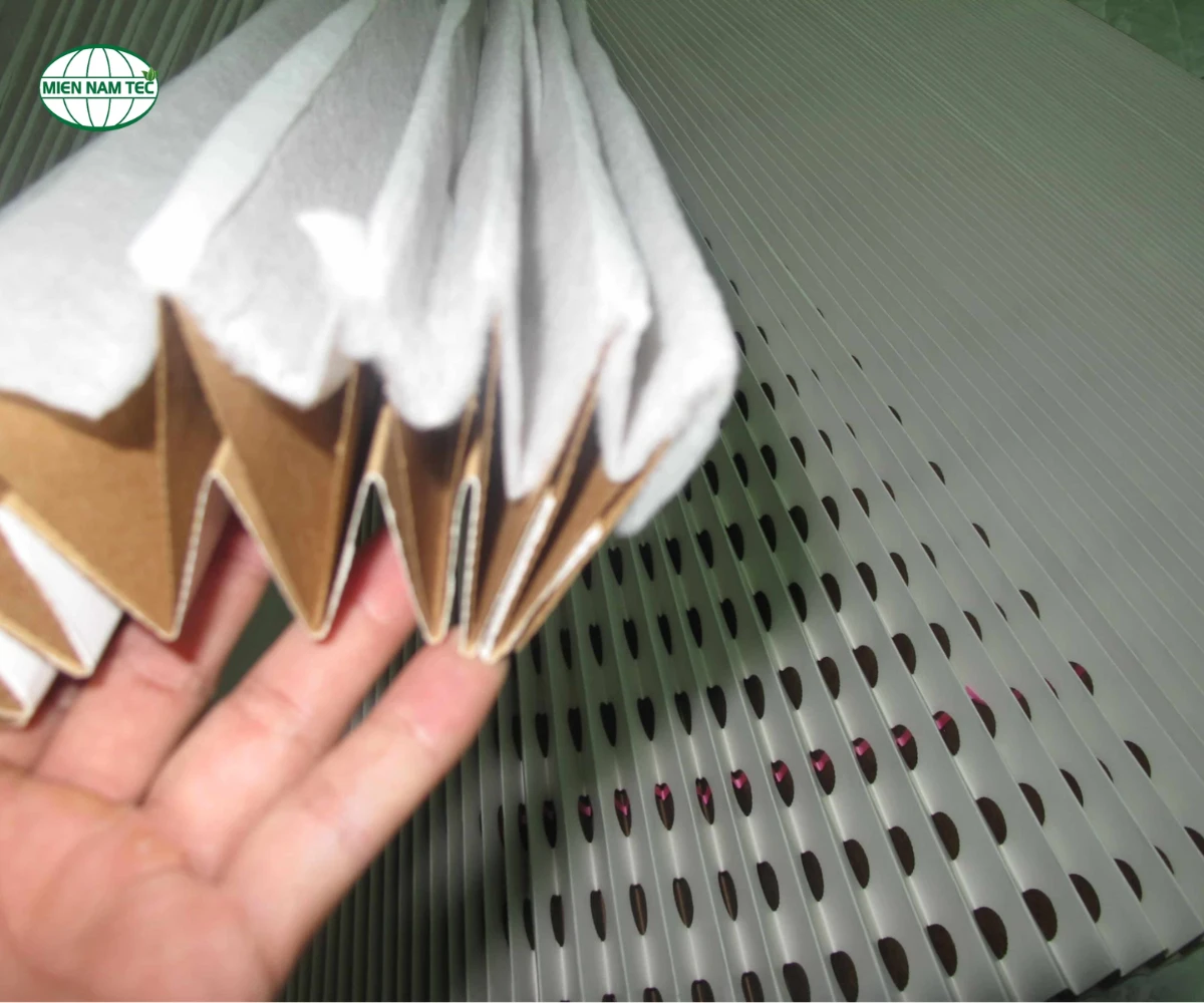 Giấy lọc bụi phòng sơn 2 lớp