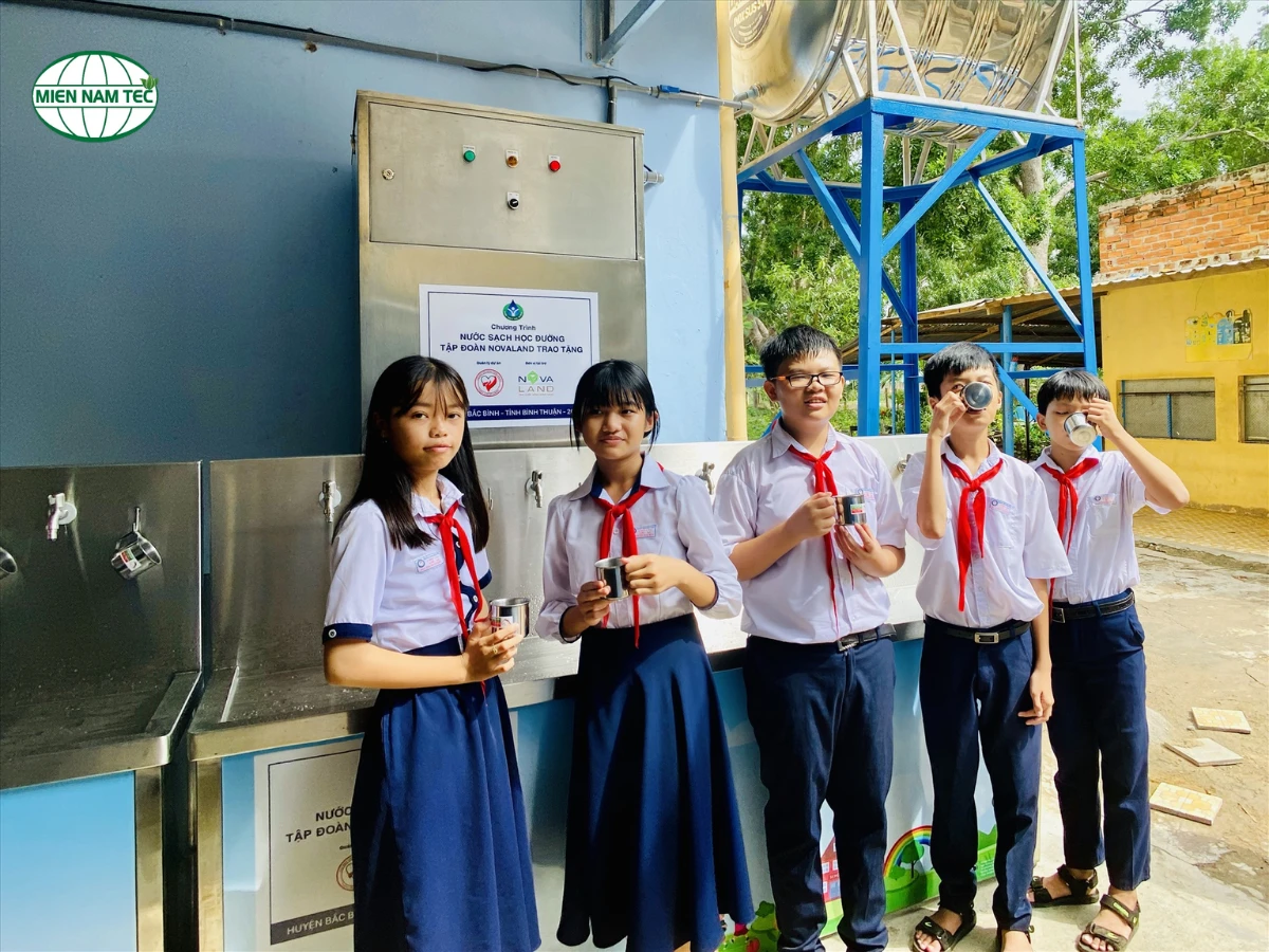 Thi Công Lắp Đặt Hệ Thống Lọc Nước RO Cho Trường Học