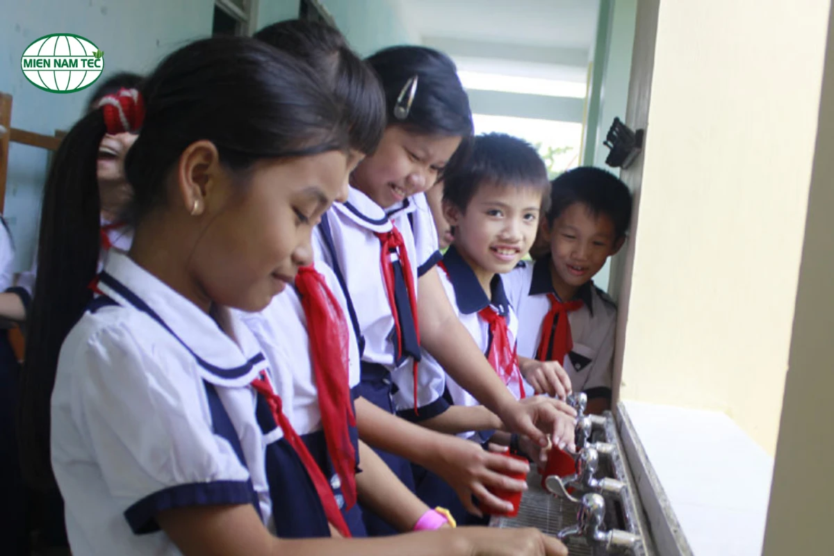 hệ thống lọc nước ro cho trường học