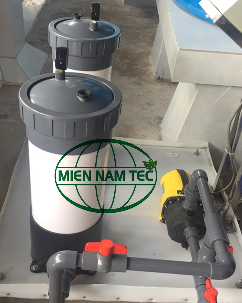 BÌNH LÕI NHỰA UPVC